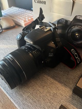Canon EOS 200D + Objetivo 18-55mm