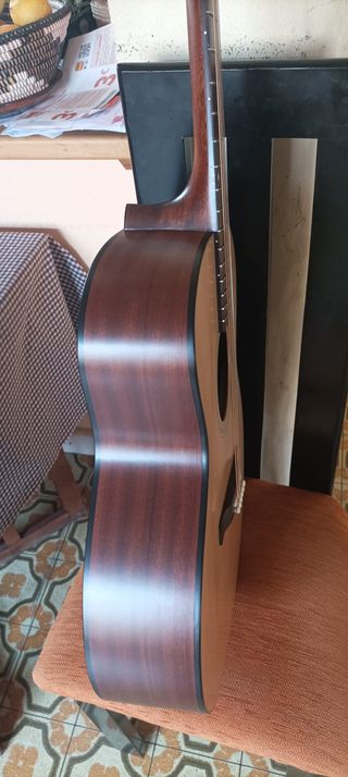 Guitarra electroacústica Eastman AC-122 Nueva