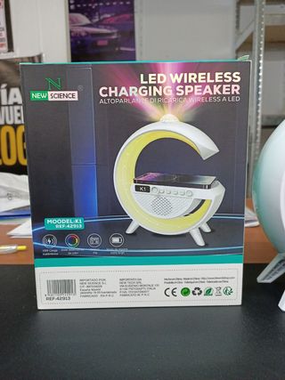 Altavoz y cargador inalámbrico LEDNEWSCIENCEK1 C-B
