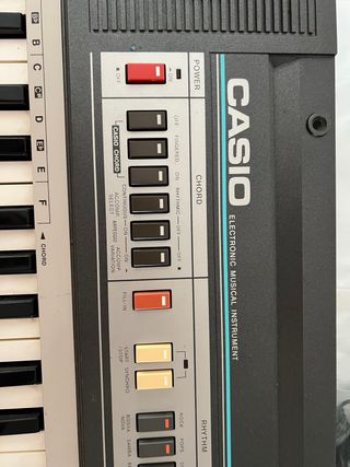 CASIO CT-605 Teclado Vintage
modelo CASIOTONE