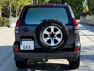 Toyota Land Cruiser KDJ 120 5P VX
