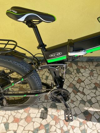 Bicicletta elettrica pieghevole