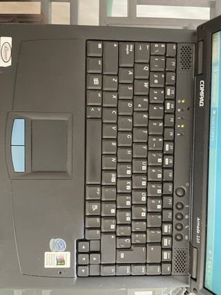 Portátil Compaq Armada 110
