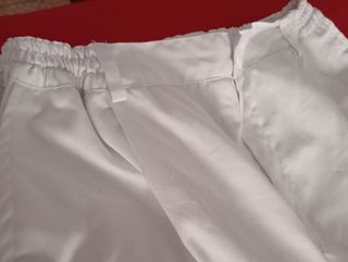 Pantalón blanco trabajo