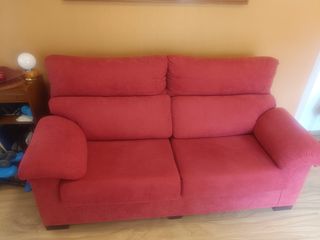 Sofá rojo 2 plazas