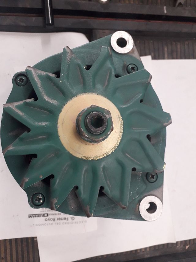 Alternador Bosch usado, reparado