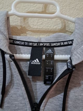 Chaqueta Adidas M Gris - Nueva