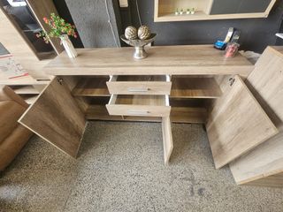Aparador de madera