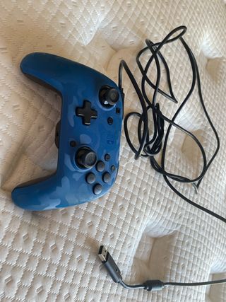 Mando Nintendo Switch azul camuflaje