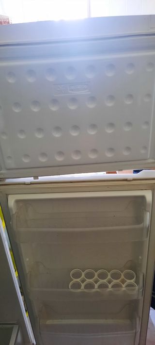 Frigorífico Beken - Bom estado