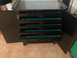 Cubertero chino lacado rojo