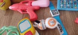 Lote juguetes bebé: diversión asegurada