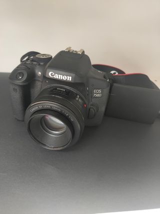 Canon EOS 750D - Cámara réflex digital
