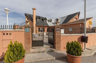 Local comercial en venta en Zubia (La)