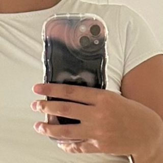 Funda iPhone 14 - Negra con Corazon