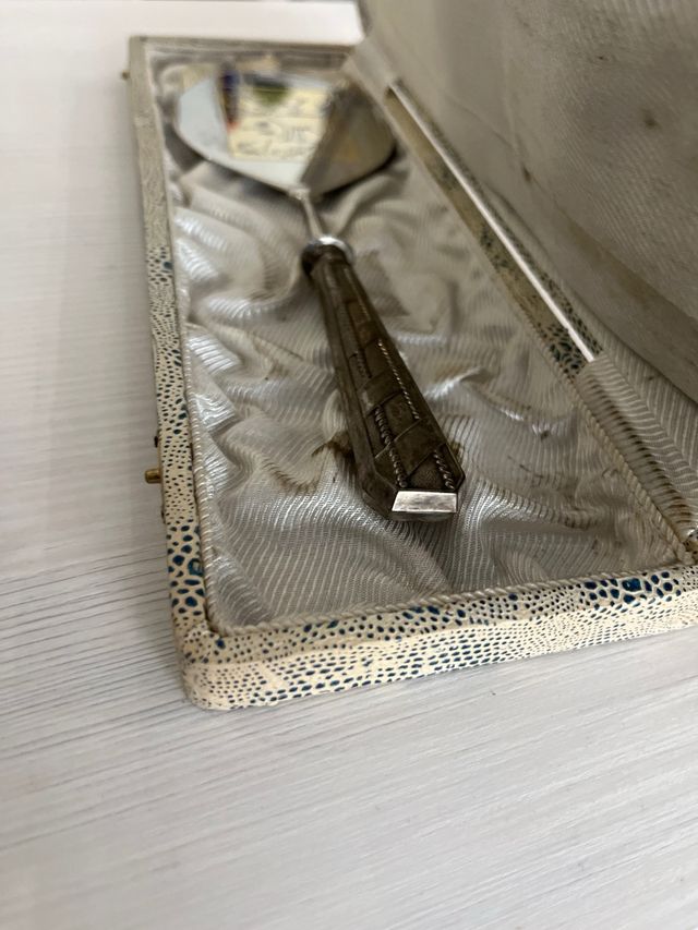 Pala pastel alpaca antigua