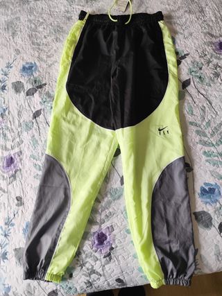 Pantalones Nike FLY Talla M