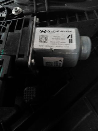 Elevalunas delantero izquierdo i30