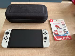 Nintendo Switch OLED + Accesorios