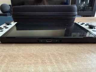 Nintendo Switch OLED + Accesorios