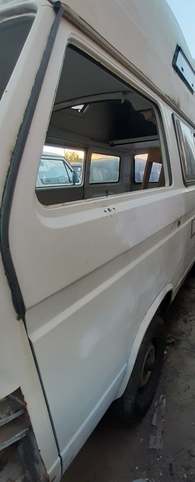 VW T3 - Puerta delantera izquierda