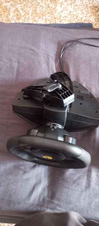 Volante Ferrari Trustmaster