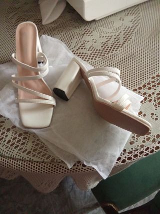 Zapatos verano mujer blancos tacón 39
