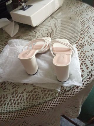 Zapatos verano mujer blancos tacón 39