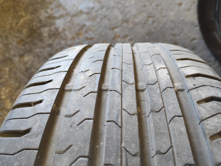 juego de 2 neumáticos 235/55R18.