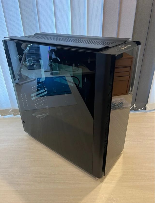 Carcasa del Corsair Obsidian 500D RGB SE Nueva!!