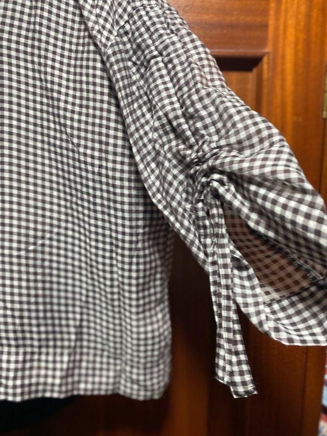 Camisa cuadros blanco y negro talla unica es ampli