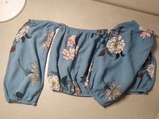 Crop top escote barco Pull & Bear