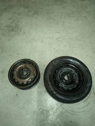 2 llantas Citroen 15" radio