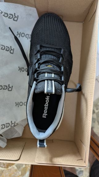 Reebok Zapatos Seguridad - Negros
Usados 3 días 