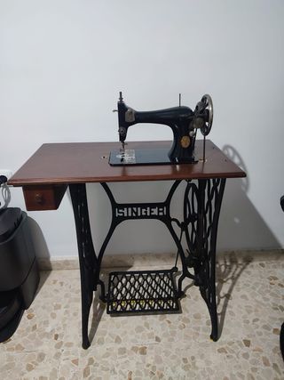 Máquina coser Singer Antigua