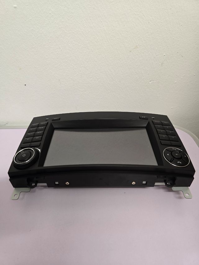 Radio Android 12 Mercedes Benz