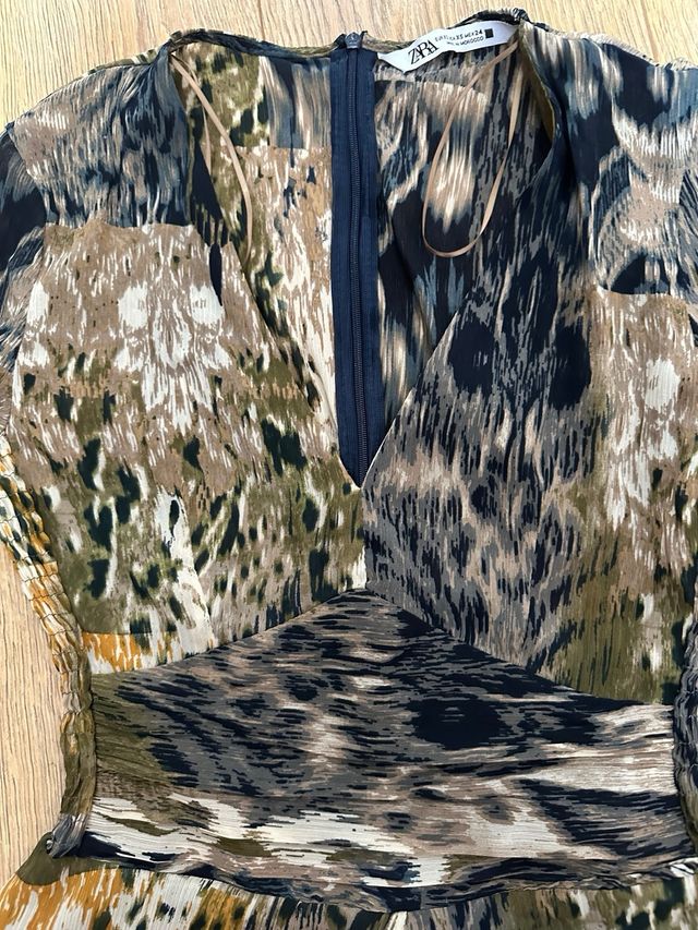 Vestido Zara estampado multicolor talla XS