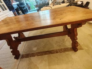 Mesa Roble artesana + 4 sillas + 2 cabeceros