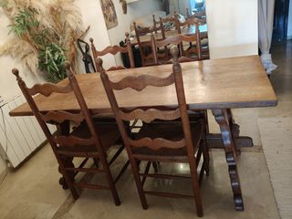 Mesa Roble artesana + 4 sillas + 2 cabeceros