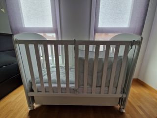 Cuna bebé marca Micuna blanca 60x120