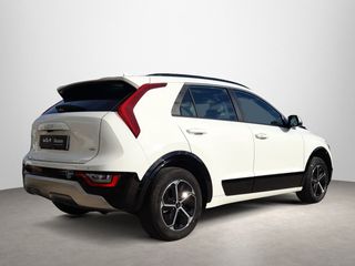 Kia Niro 1.6 GDi HEV 95kW (129CV) Drive