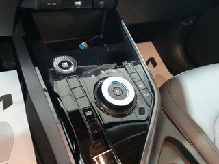 Kia Niro 1.6 GDi HEV 95kW (129CV) Drive