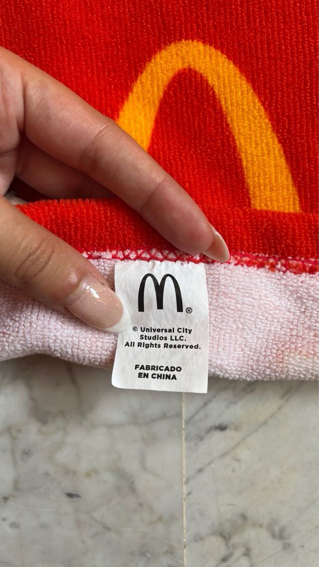 Toalla Minions McDonald's