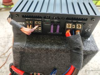 Equipo de música coche