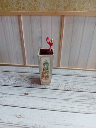 Portaombrelli miniatura per casa delle bambole