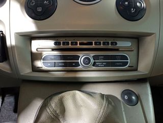 Renault Scénic 1.9 dCi 130