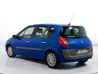 Renault Scénic 1.9 dCi 130
