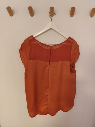 Blusa Shana naranja manga corta