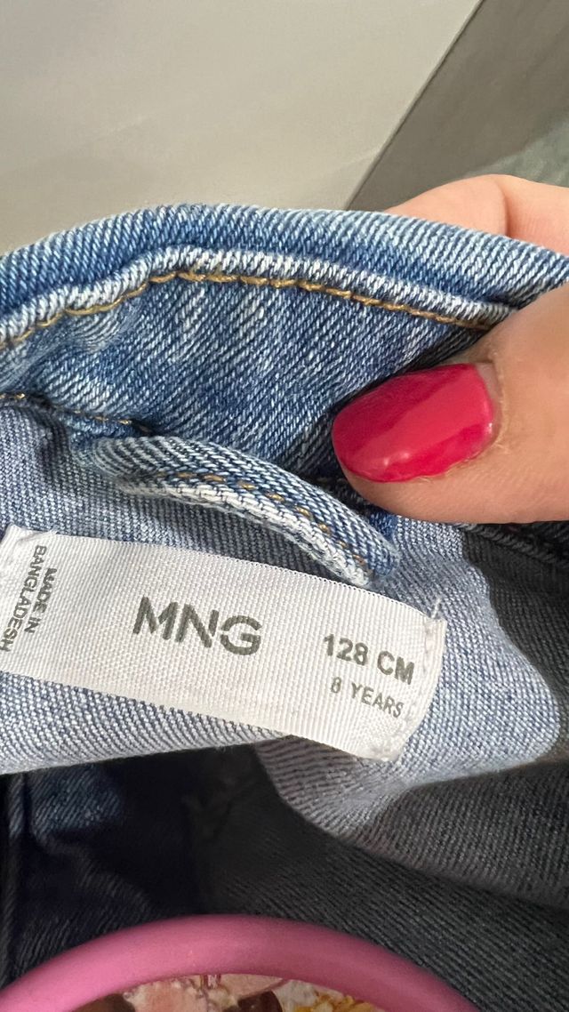 Cazadora vaquera Mango niña. Talla 8 años