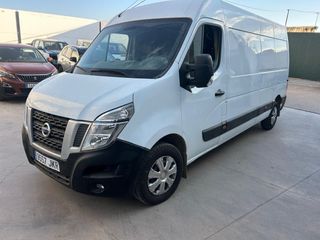 Nissan NV400 2015
